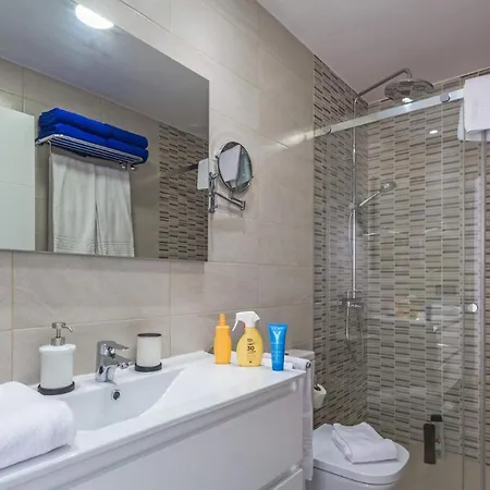 ヴィラ Alana By *